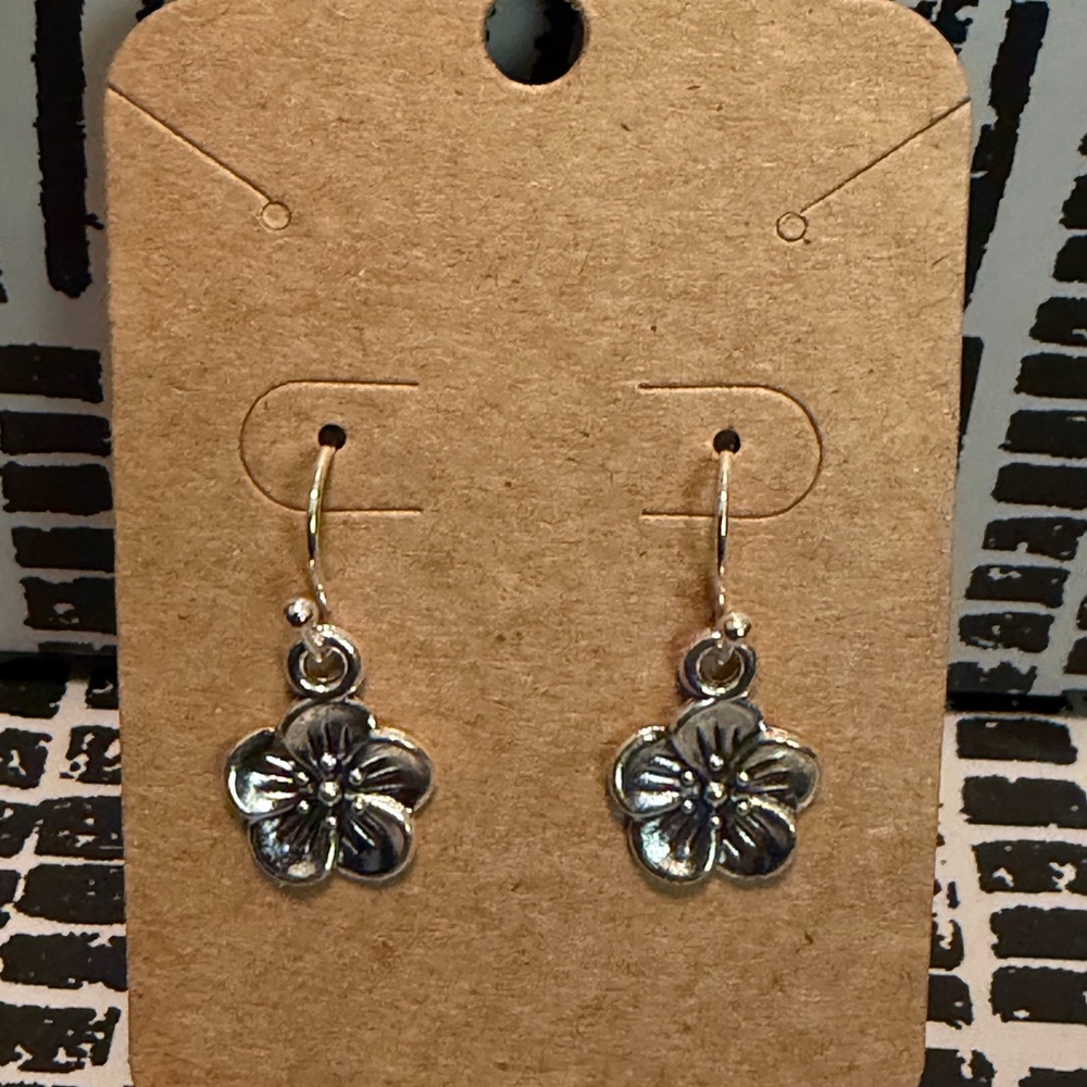 Silver Floral Earrings